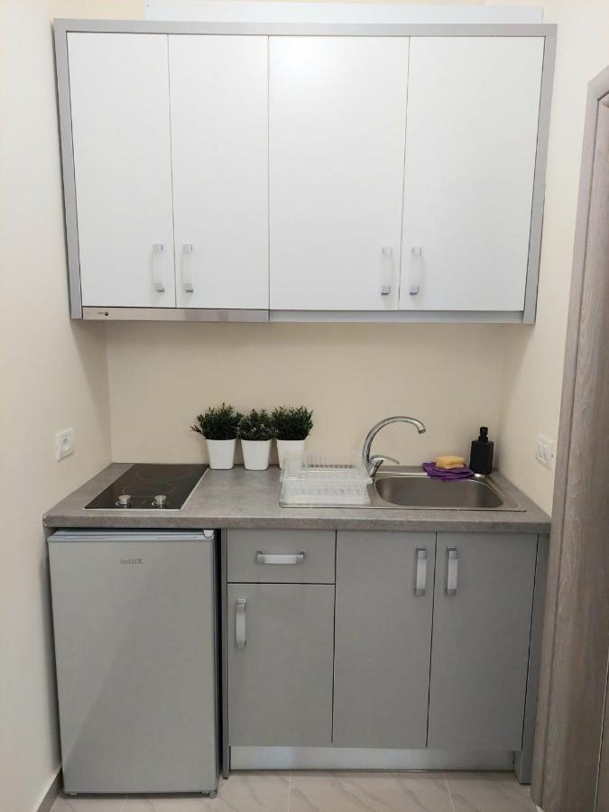 Elizabeth Apartments Himarë Dış mekan fotoğraf