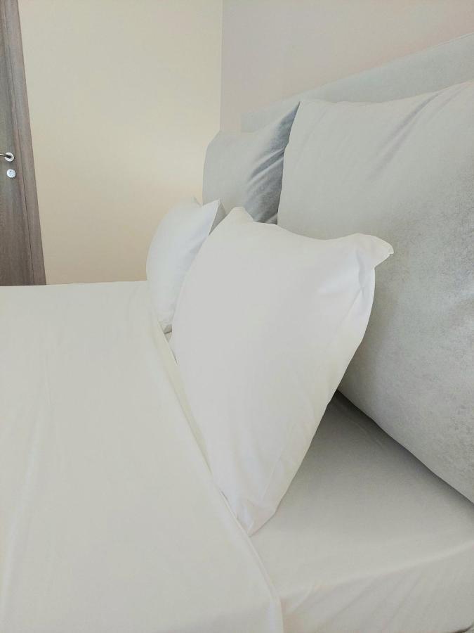 Elizabeth Apartments Himarë Dış mekan fotoğraf