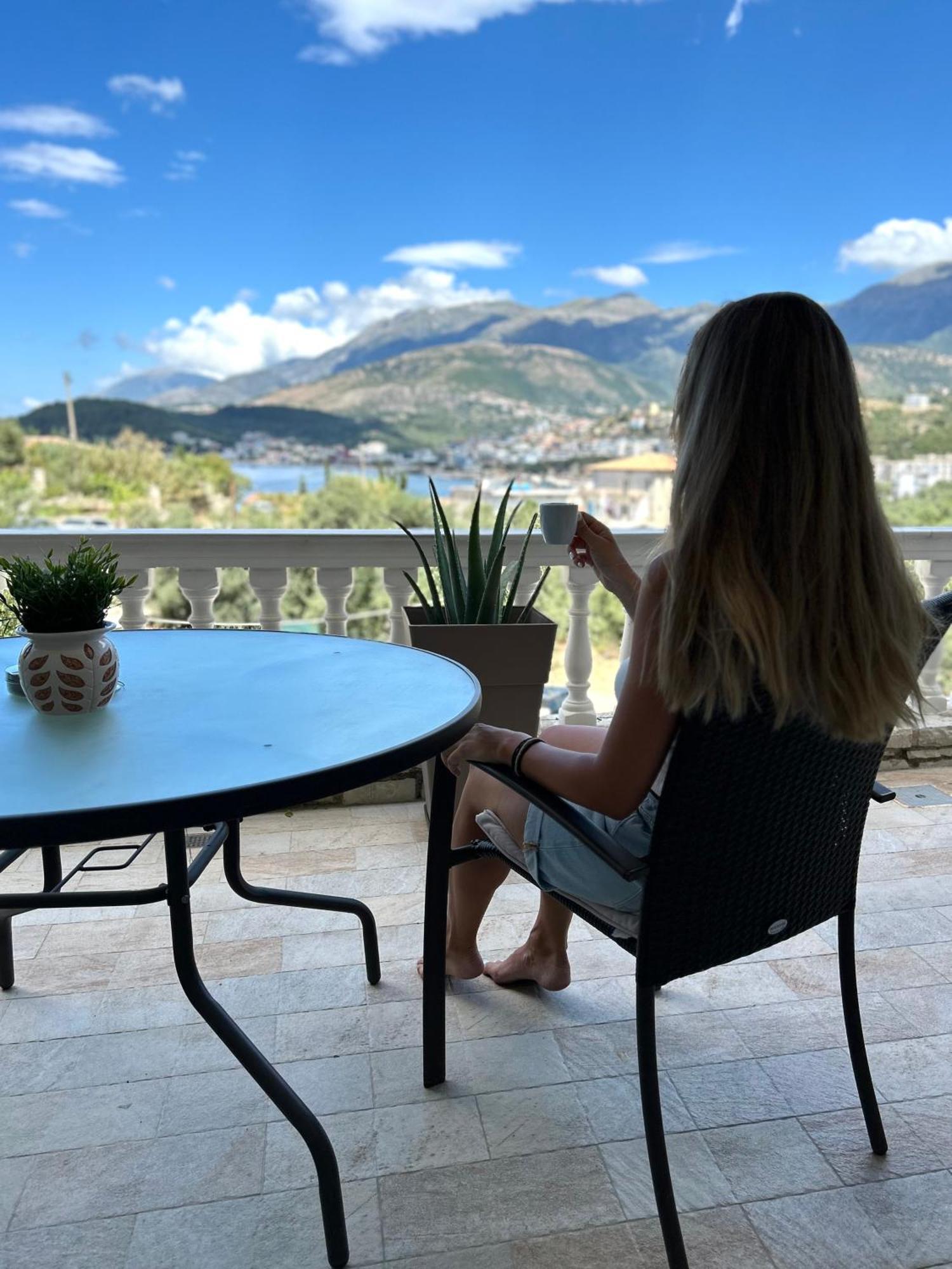 Elizabeth Apartments Himarë Dış mekan fotoğraf
